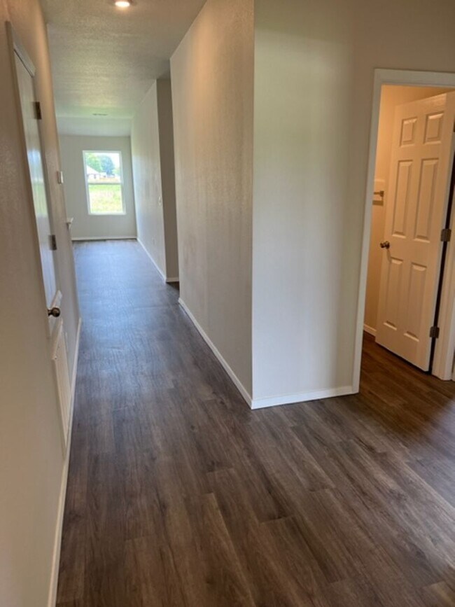 Foto del edificio - Beautiful Brand New Homes-Carley Crossings