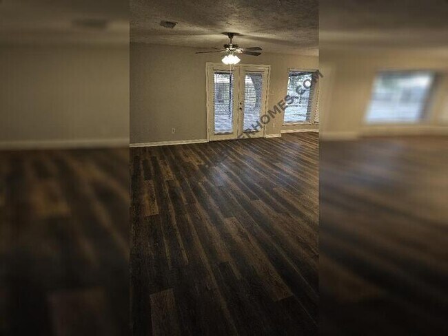 Foto del edificio - 4035 Swinden Dr