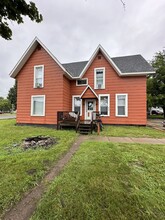Building Photo - 838 Menomonie St