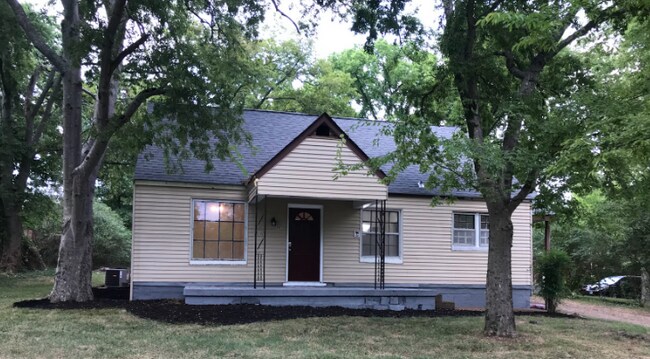 Foto del edificio - 4012 Meadow Rd