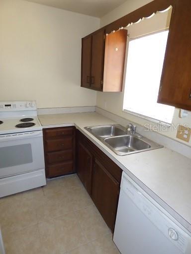 Foto del edificio - 1246 Villa Ln