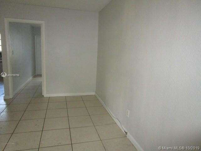 Building Photo - 1247 NW 68th St