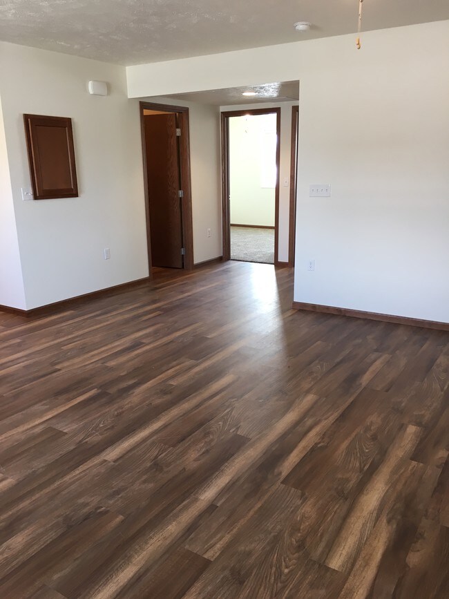 Living Room - 503 N 4th St