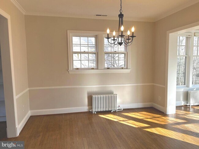 Foto del edificio - 6419 31st St NW