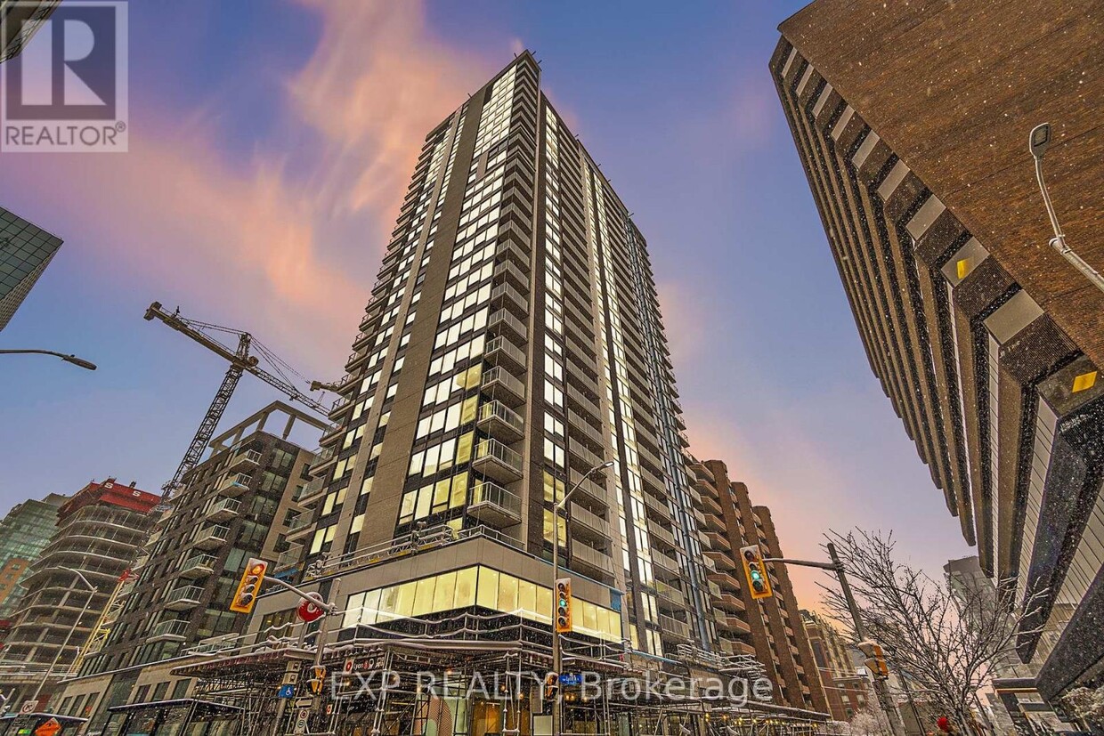 Photo principale - 340-1340 Queen St