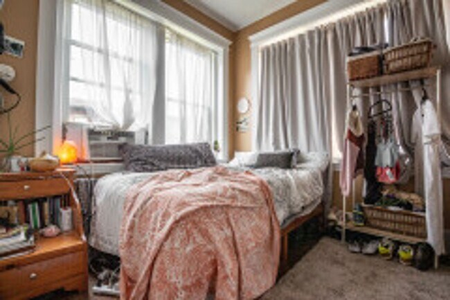 Foto del edificio - FOUR BED IN ALLSTON