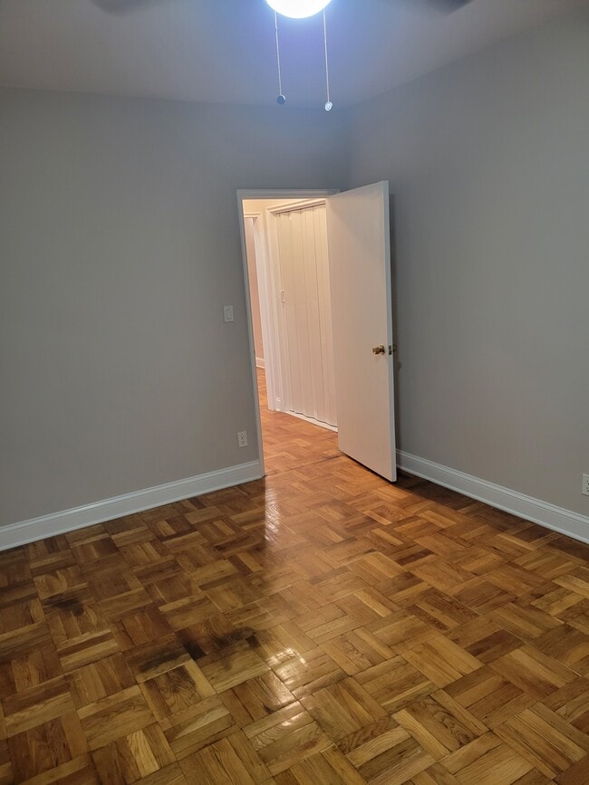 Bedroom - 230 Pelham Rd