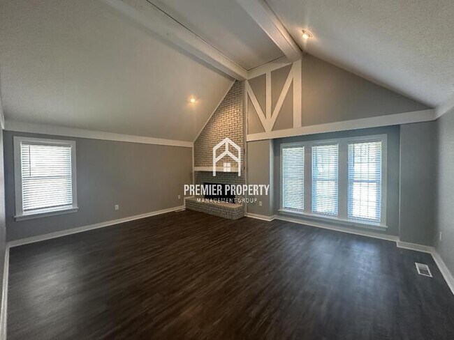 Building Photo - 8131 Farmington - Available Now!