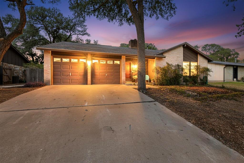 Foto principal - 7304 Eganhill Dr