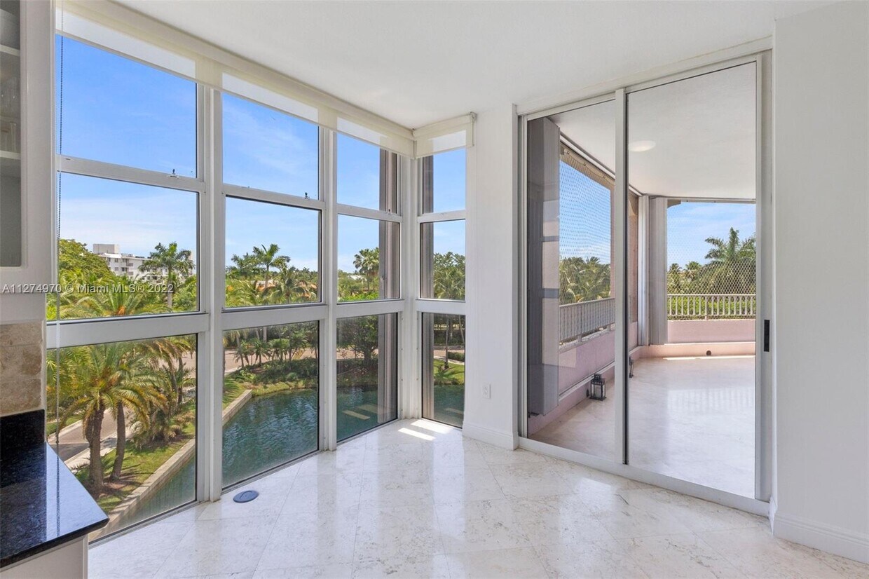 Foto principal - 749 Crandon Blvd