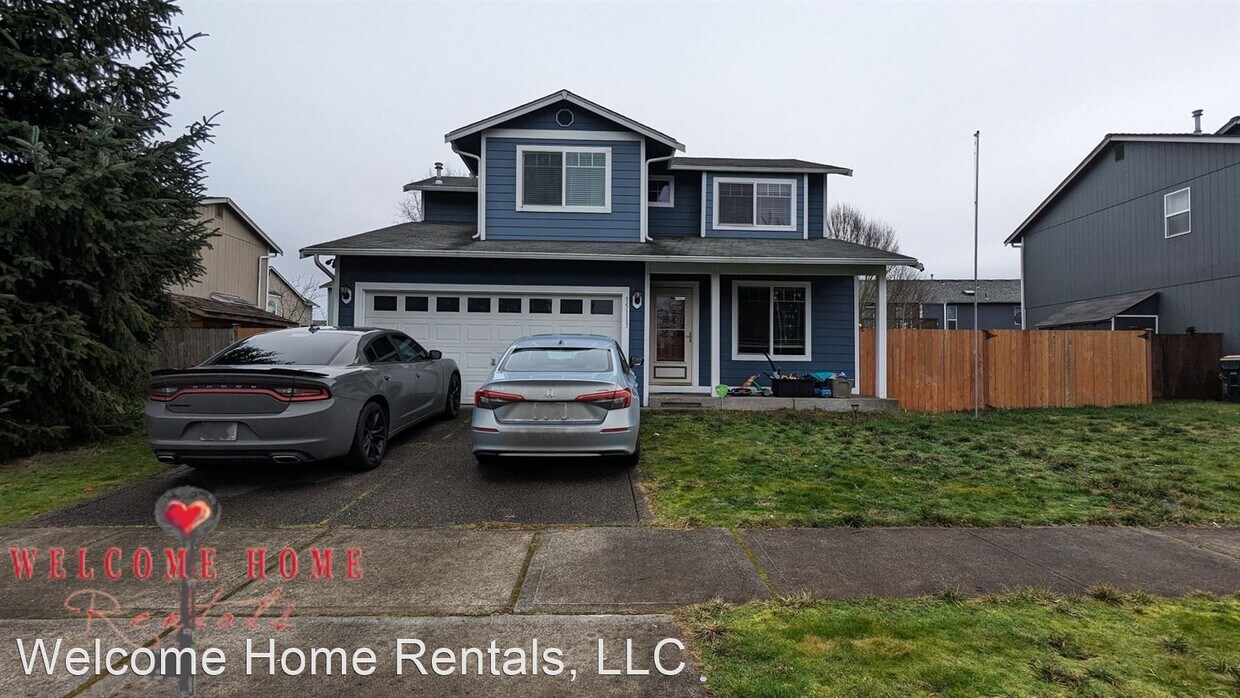 3 br, 2.5 bath House 15113 Carter Loop SE House Rental in Yelm, WA