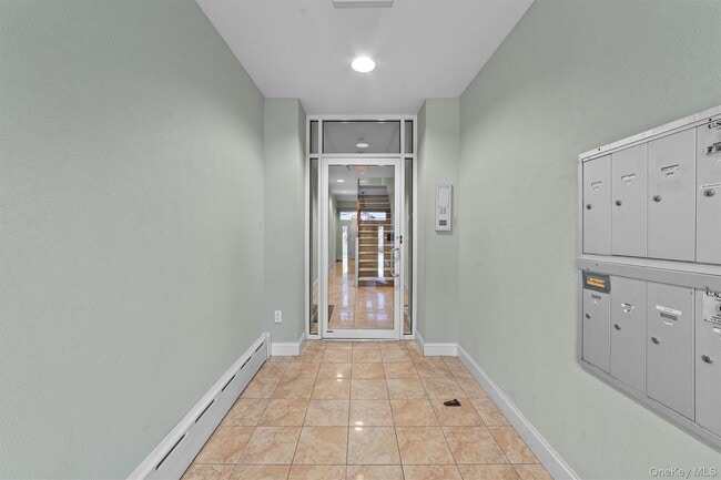 Foto del edificio - 142 Bannon Ave