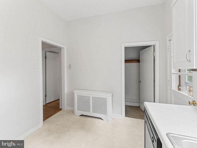 Building Photo - 13 Haddon Ave