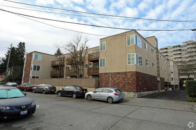 Building Photo - Aladdin Apartments on Greenlake