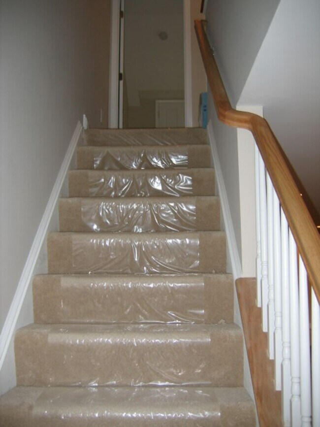 Building Photo - 1209 Hollins St