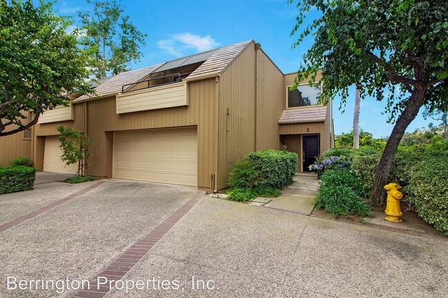 Building Photo - 2 br, 2.5 bath House - 3 Whitewater