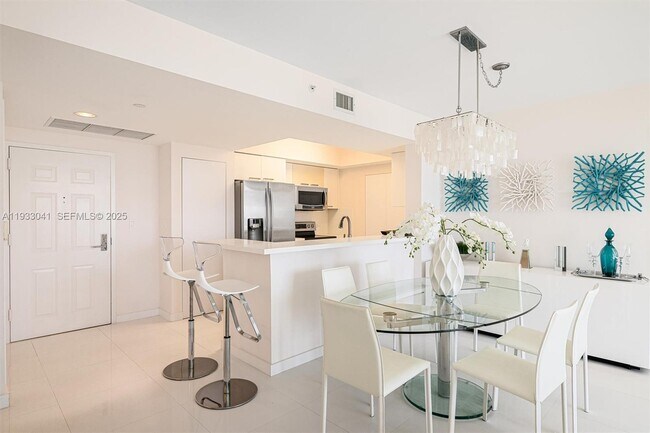 Foto del edificio - 19501 W Country Club Dr