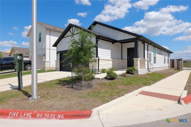 Building Photo - 149 Cutleaf