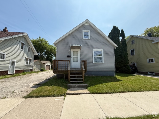 Building Photo - 919 Geele Ave