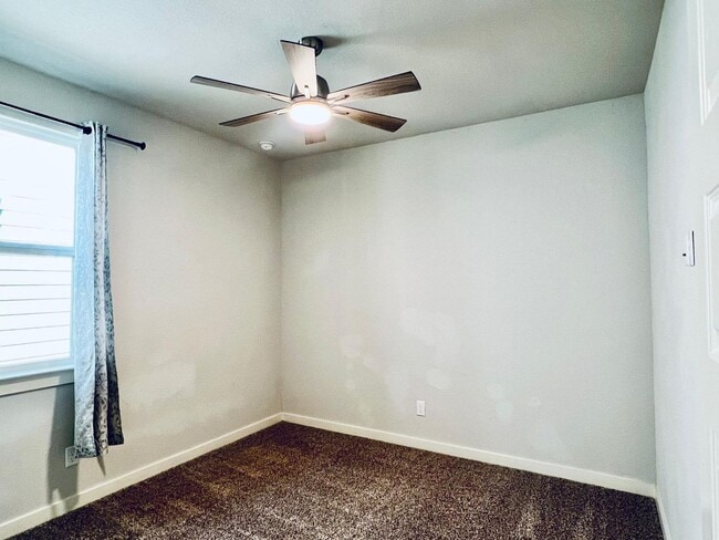 Building Photo - Modern 3BD/2BA Home in Blue Ridge Ranch – Near Loop 410 & Fort Sam