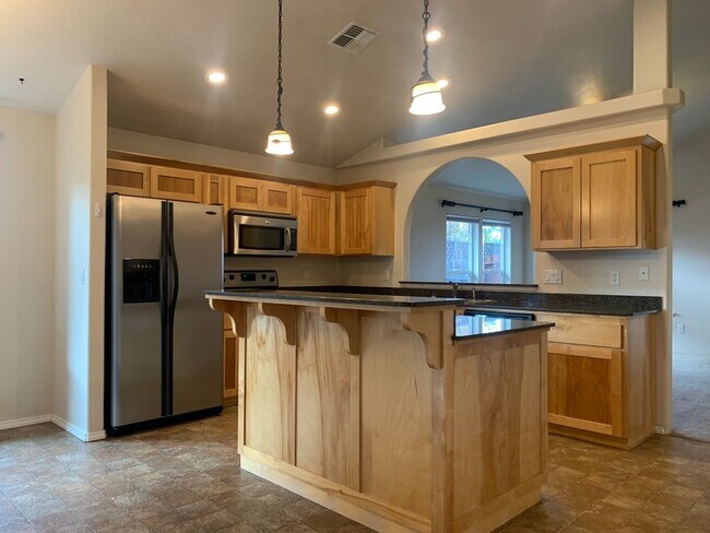 Foto del edificio - 1443 SW Sturgeon Ct