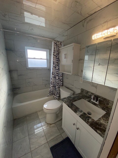 Foto del edificio - 21731 Mauer St