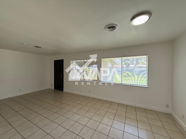 Photo - 4210 Dauphine Dr House