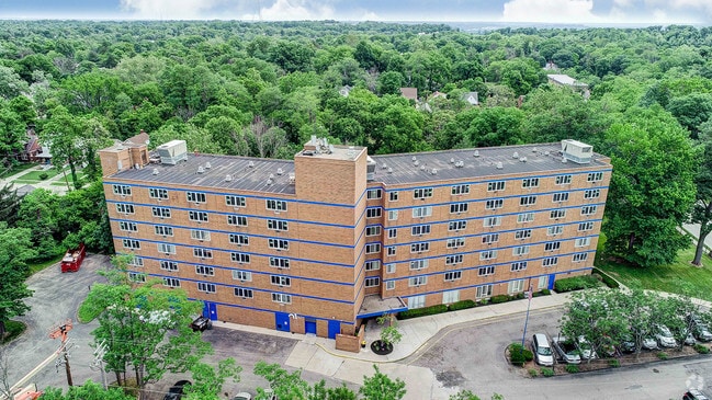 Apartments Under 500 In Cincinnati Oh Apartments Com