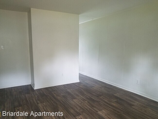 Foto del edificio - 308 Orchard Ln