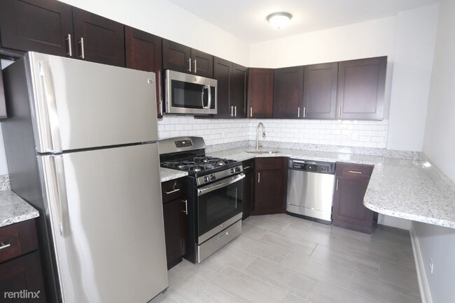 Foto del edificio - 1608 W Sherwin Ave