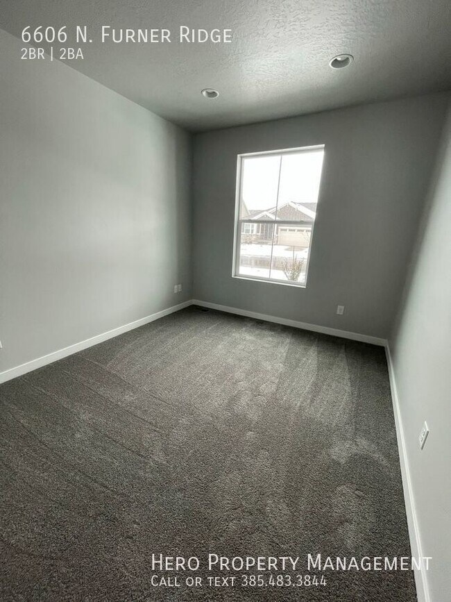 Foto del edificio - 6606 N Furner Rdg