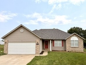 Building Photo - 3394 Dissen Rd
