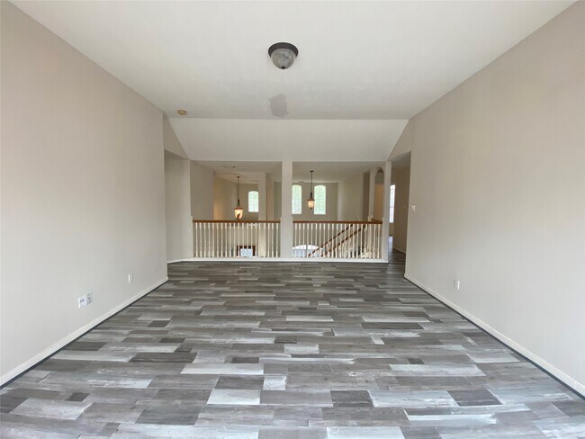 Foto del edificio - 21239 Rush Hollow Ct