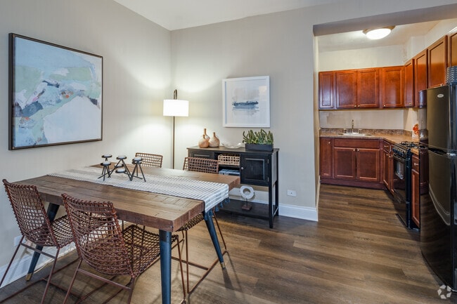 1HAB, 1BA - 535 ft² - The Flamingo Apartments