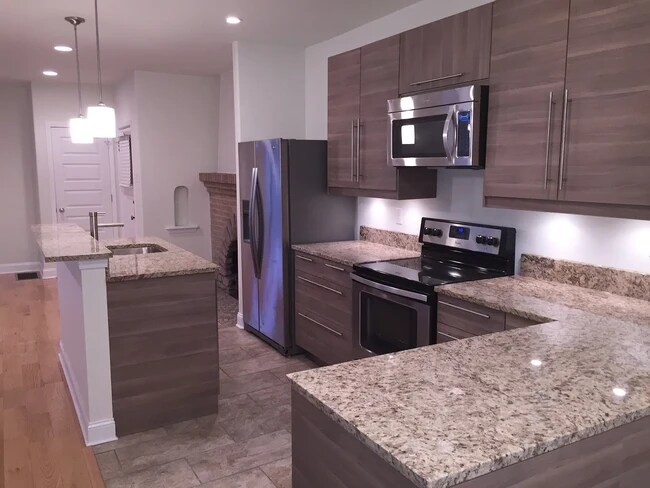 Foto del edificio - 7218 Forsyth Blvd