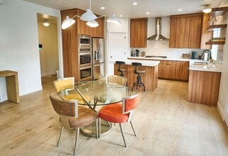 Building Photo - 7252 S 1035 E