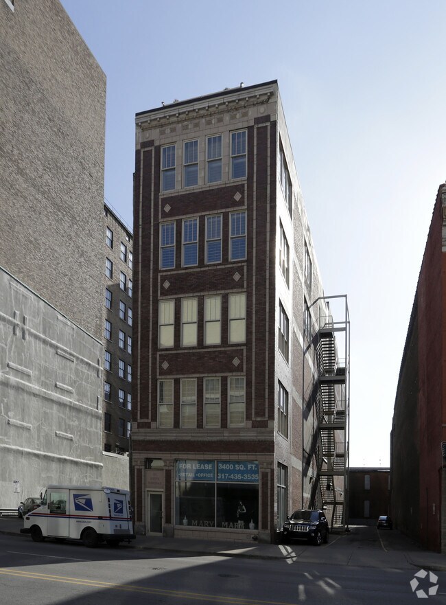 Building Photo - 111 S Meridian St