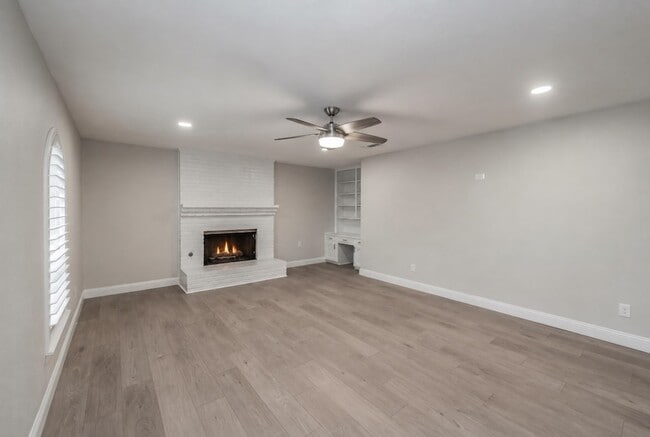 Photo - 4904 Arborlawn Drive House