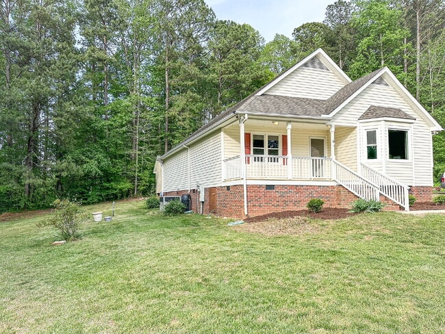 Foto del edificio - Peaceful One-Story Retreat in Franklinton, NC