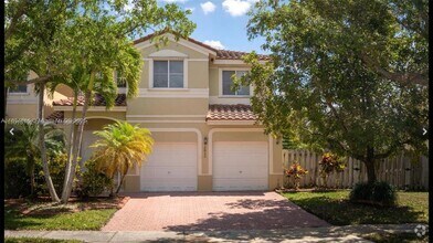 Building Photo - 3855 SW 171st Terrace
