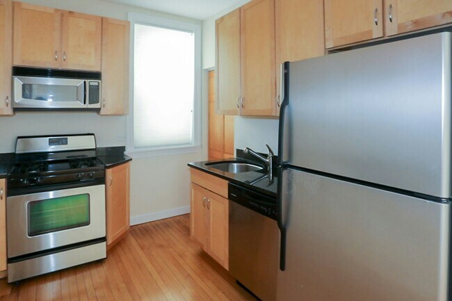 Foto del edificio - 1946-2 West Leland Avenue, Unit 2