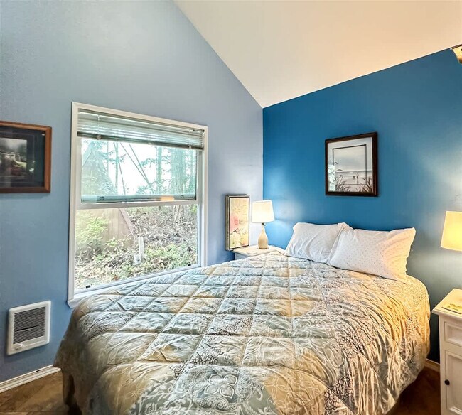 Foto del edificio - 218 Ironwood Dr