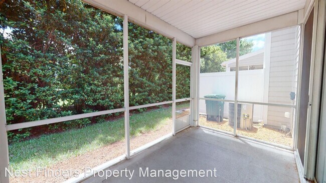 Building Photo - 11081 Castlemain Cir E