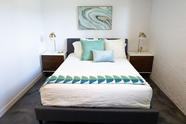 Interior Photo - 32 Arcadia