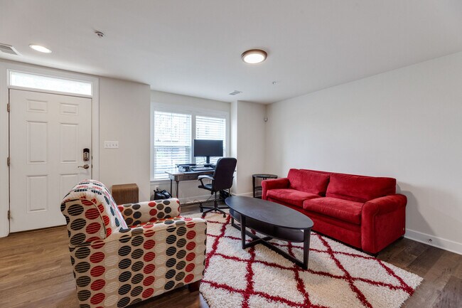 Foto del edificio - 4710 Woodberry St