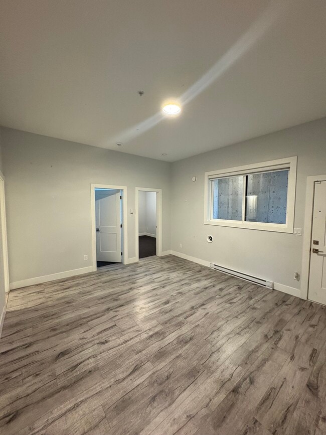 Building Photo - 8016 Annis Rd