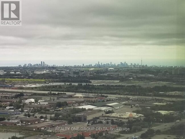 Building Photo - 898 Portage Pkwy