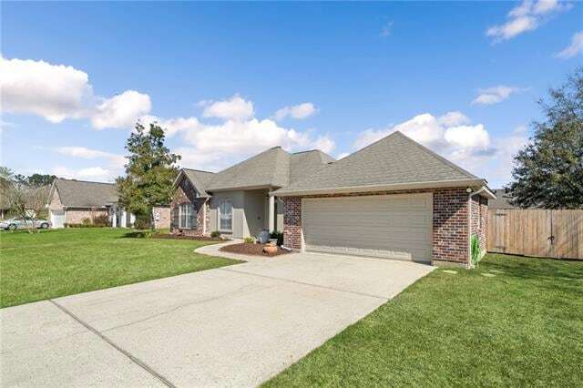 Building Photo - 409 Gainesway Dr