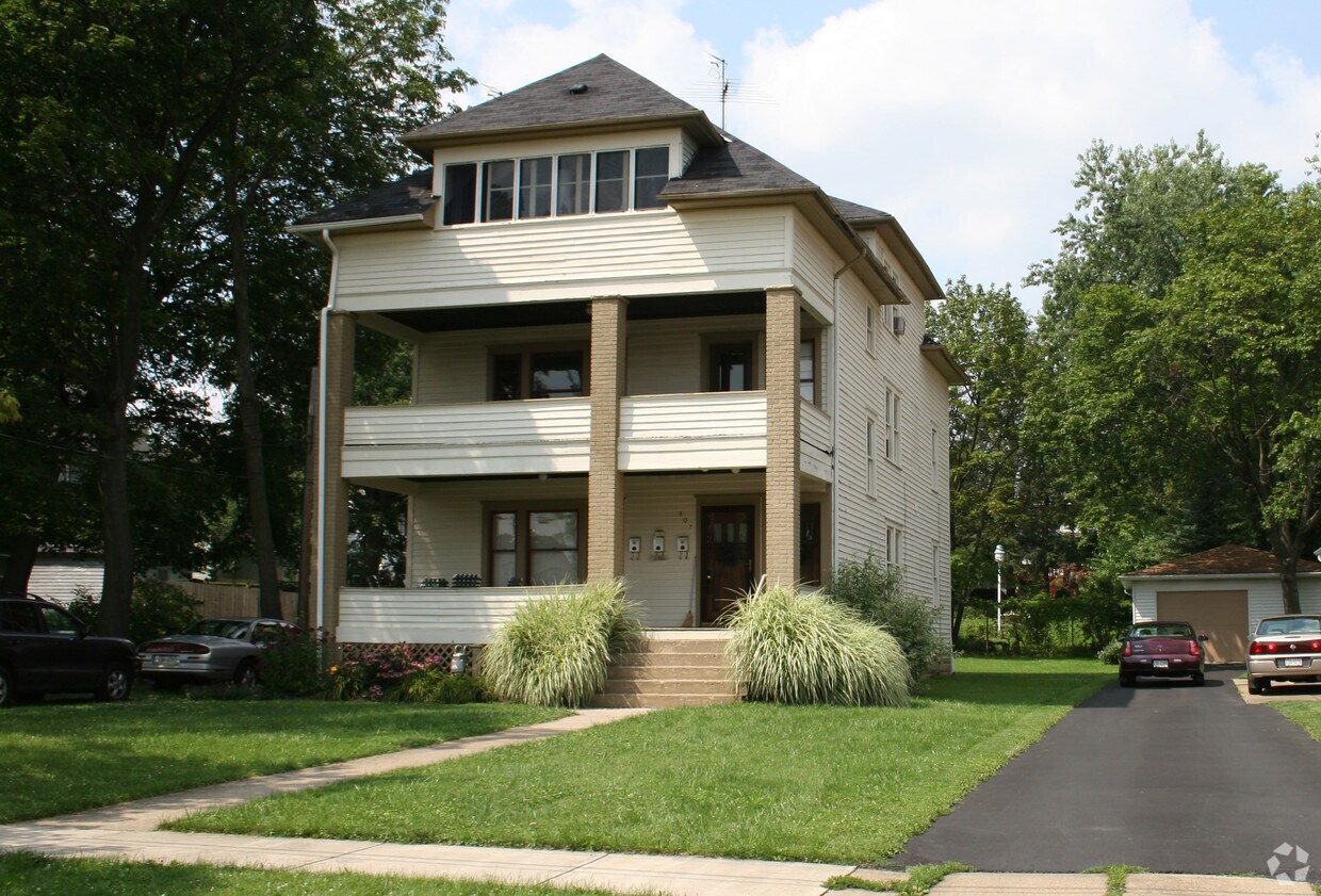 Foto del edificio - 407 Norwood Ave