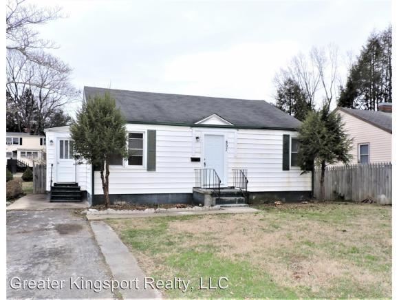 Primary Photo - 807 E Unaka Ave